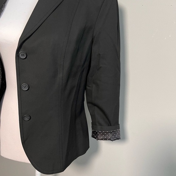 The Limited Elegant Black Suit Jacket | Classic Tailored Blazer - Picture 3 of 5